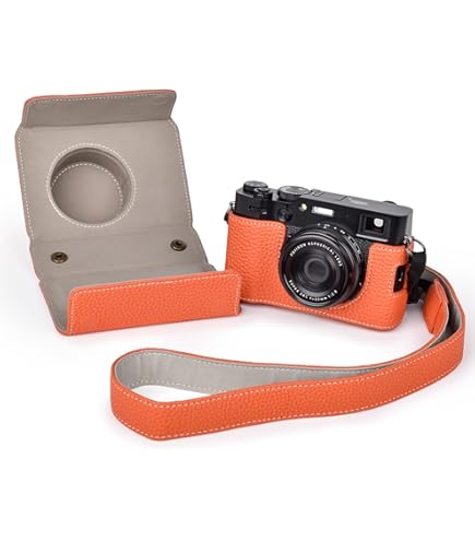 FUJIFILM　Fine　Pix　Ｘ１００　カメラケース、未使用ソフトケース付 FUJIFILM Fine Pix X100 カメラケース、未使用ソフトケース付